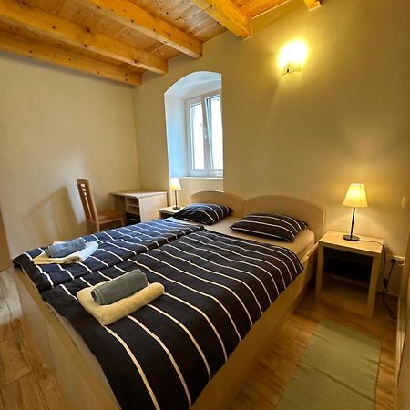 Old Town Apartments Trogir - Free Parking Exteriör bild