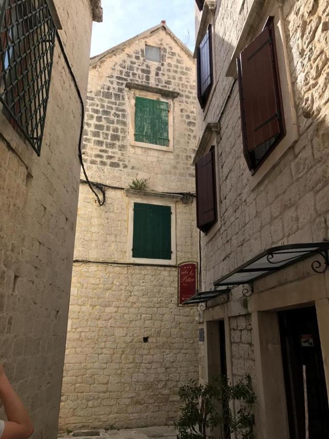 Old Town Apartments Trogir - Free Parking Exteriör bild