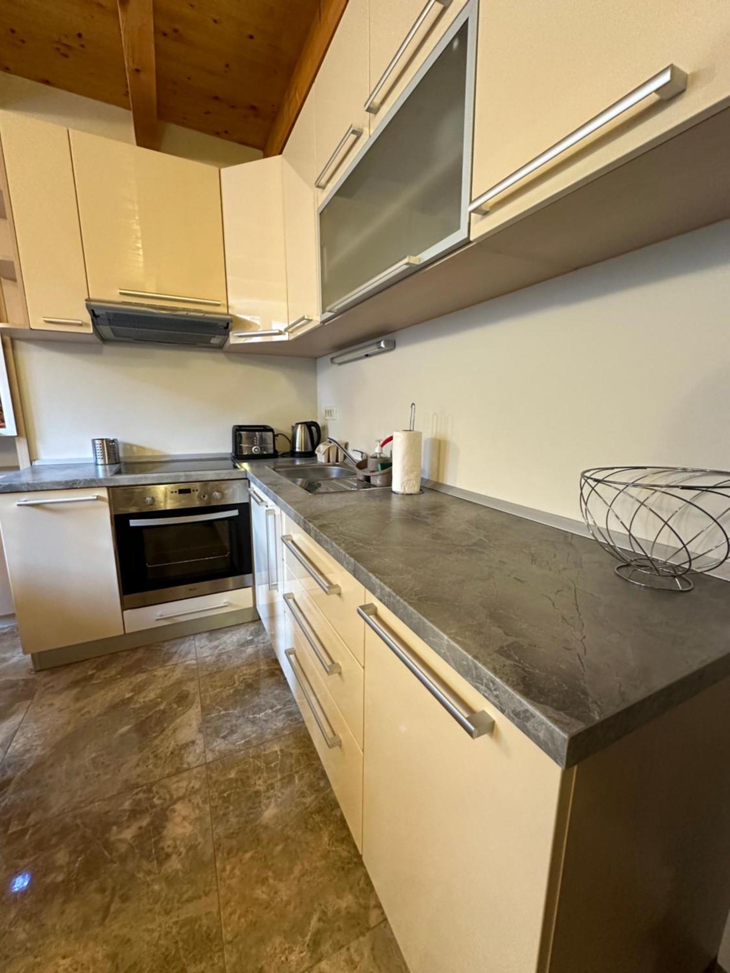 Old Town Apartments Trogir - Free Parking Exteriör bild