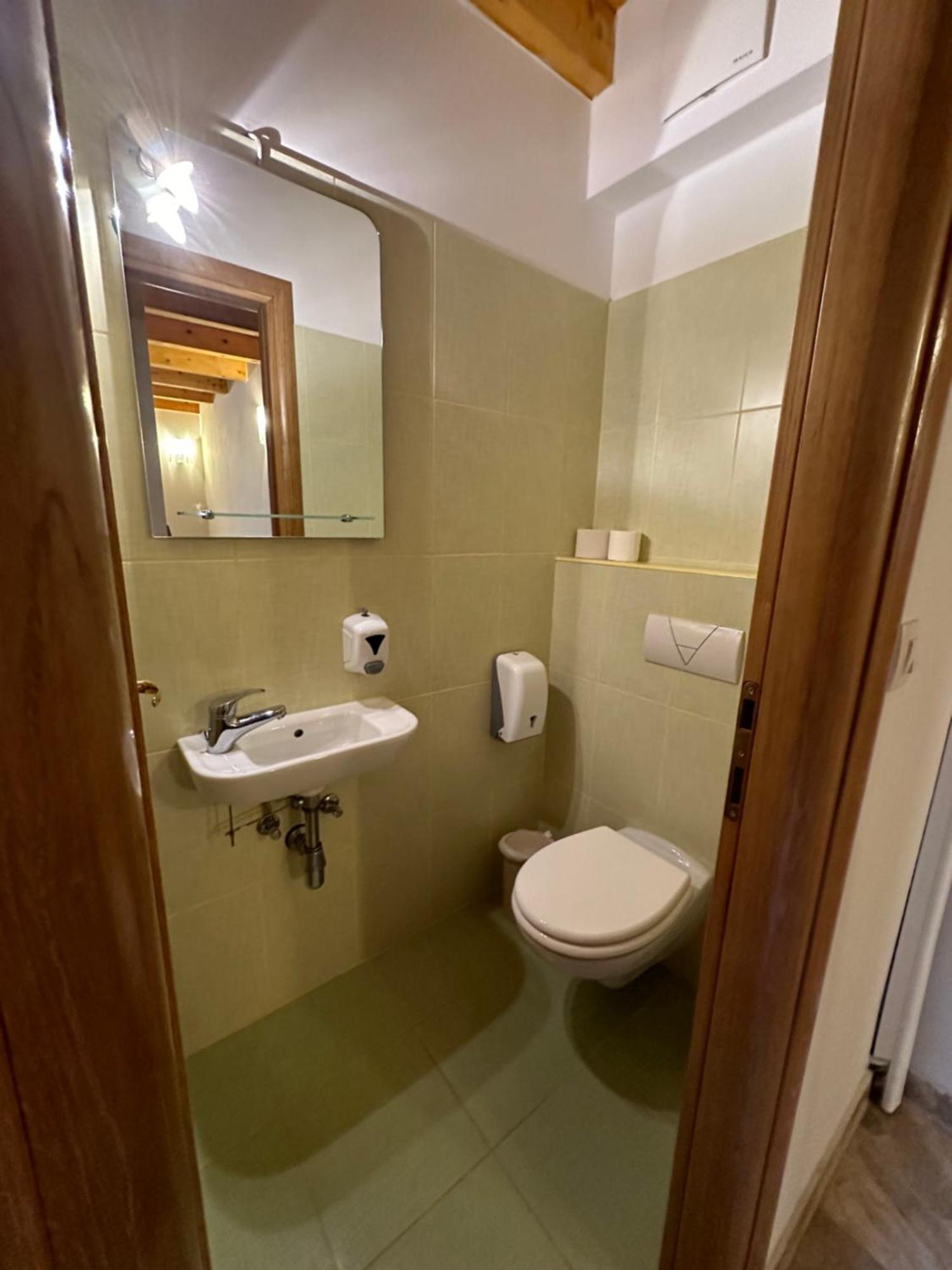 Old Town Apartments Trogir - Free Parking Exteriör bild